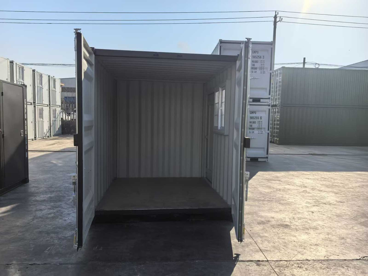 Rhino-cross-containers 7ft met deur en raam - Shipping container: picture 4 Rhino-cross-containers 7ft met deur en raam - Shipping container: picture 4