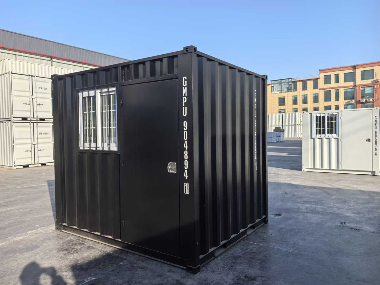 Rhino-cross-containers 9ft met deur en raam - Shipping container: picture 2 Rhino-cross-containers 9ft met deur en raam - Shipping container: picture 2