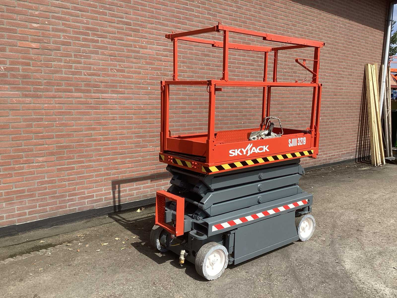 SKYJACK SJIII 3219 - Aerial platform: picture 2 SKYJACK SJIII 3219 - Aerial platform: picture 2