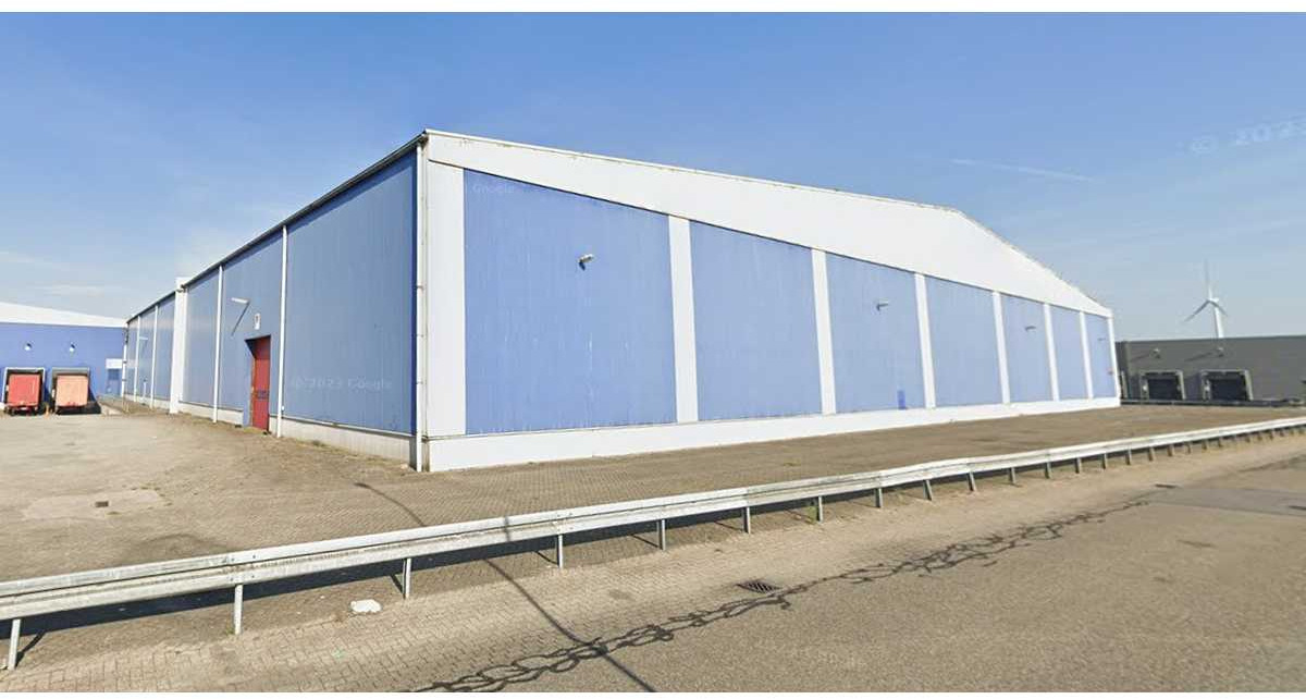Sandwich panel 3500m2 - Construction equipment: picture 2 Sandwich panel 3500m2 - Construction equipment: picture 2