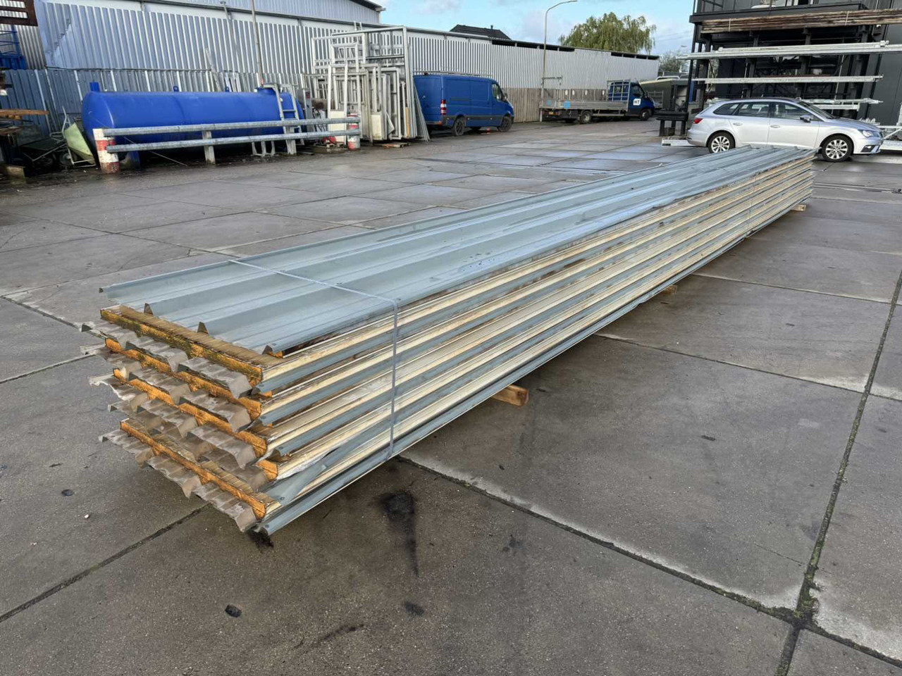 Sandwich roof panel (10x) - Construction equipment: picture 5 Sandwich roof panel (10x) - Construction equipment: picture 5
