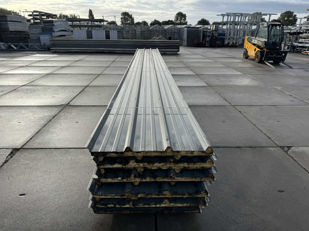 Sandwich roof panel (10x) - Construction equipment: picture 3 Sandwich roof panel (10x) - Construction equipment: picture 3