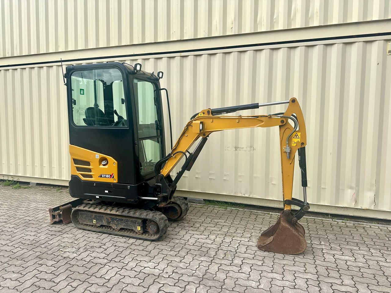 Sany SY18C - Mini excavator: picture 1 Sany SY18C - Mini excavator: picture 1