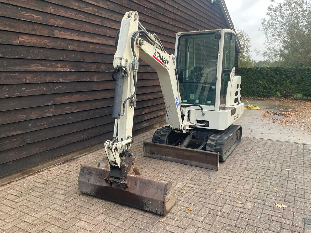 Schaeff HR14 - Mini excavator: picture 3 Schaeff HR14 - Mini excavator: picture 3