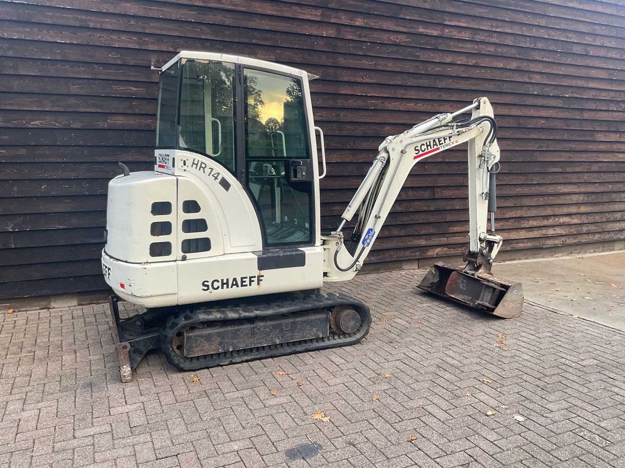 Schaeff HR14 - Mini excavator: picture 4 Schaeff HR14 - Mini excavator: picture 4