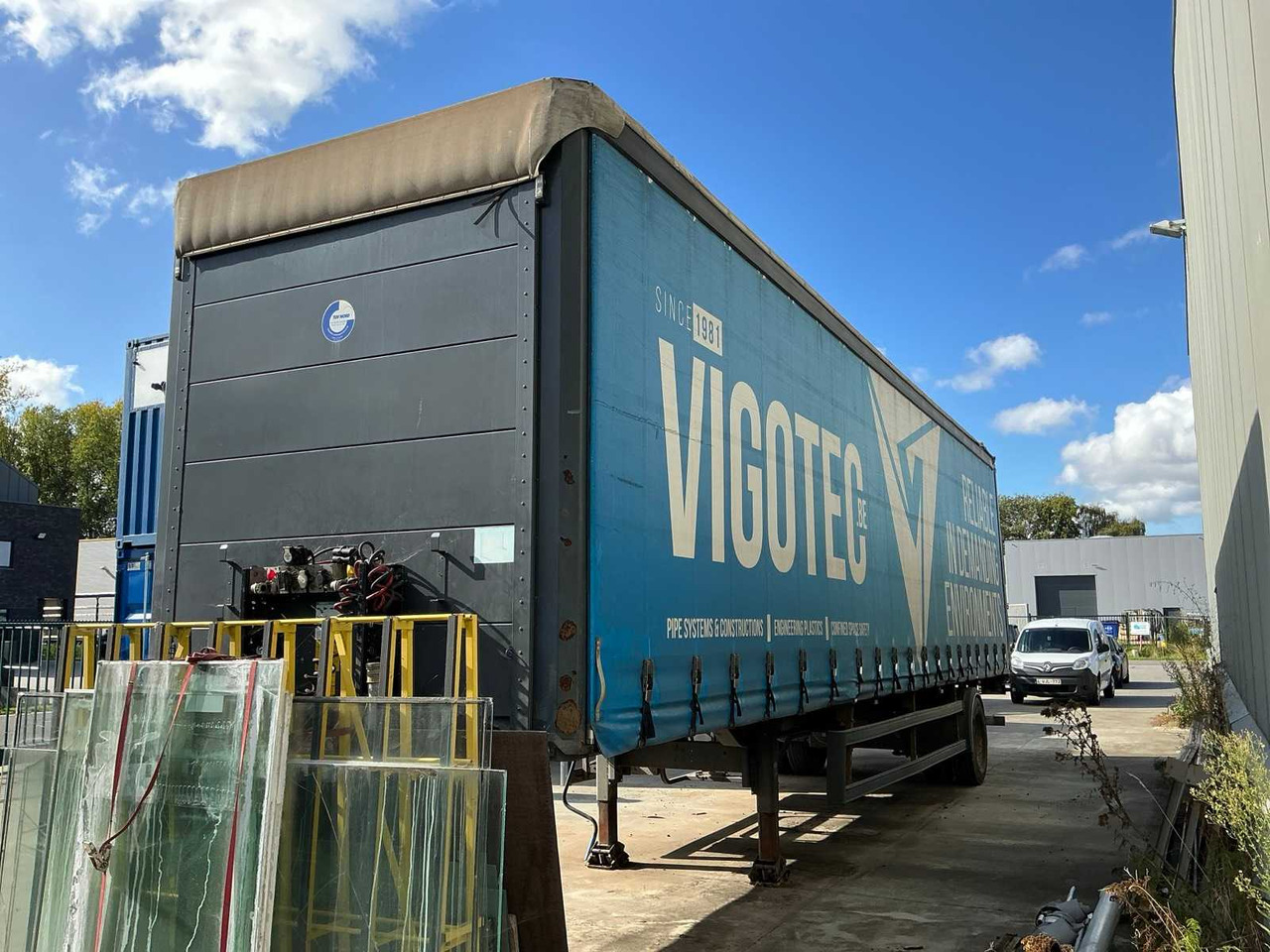 2016 SYSTEM TRAILERS TARPAULIN TRAILER - Semi-trailer: picture 1 2016 SYSTEM TRAILERS TARPAULIN TRAILER - Semi-trailer: picture 1