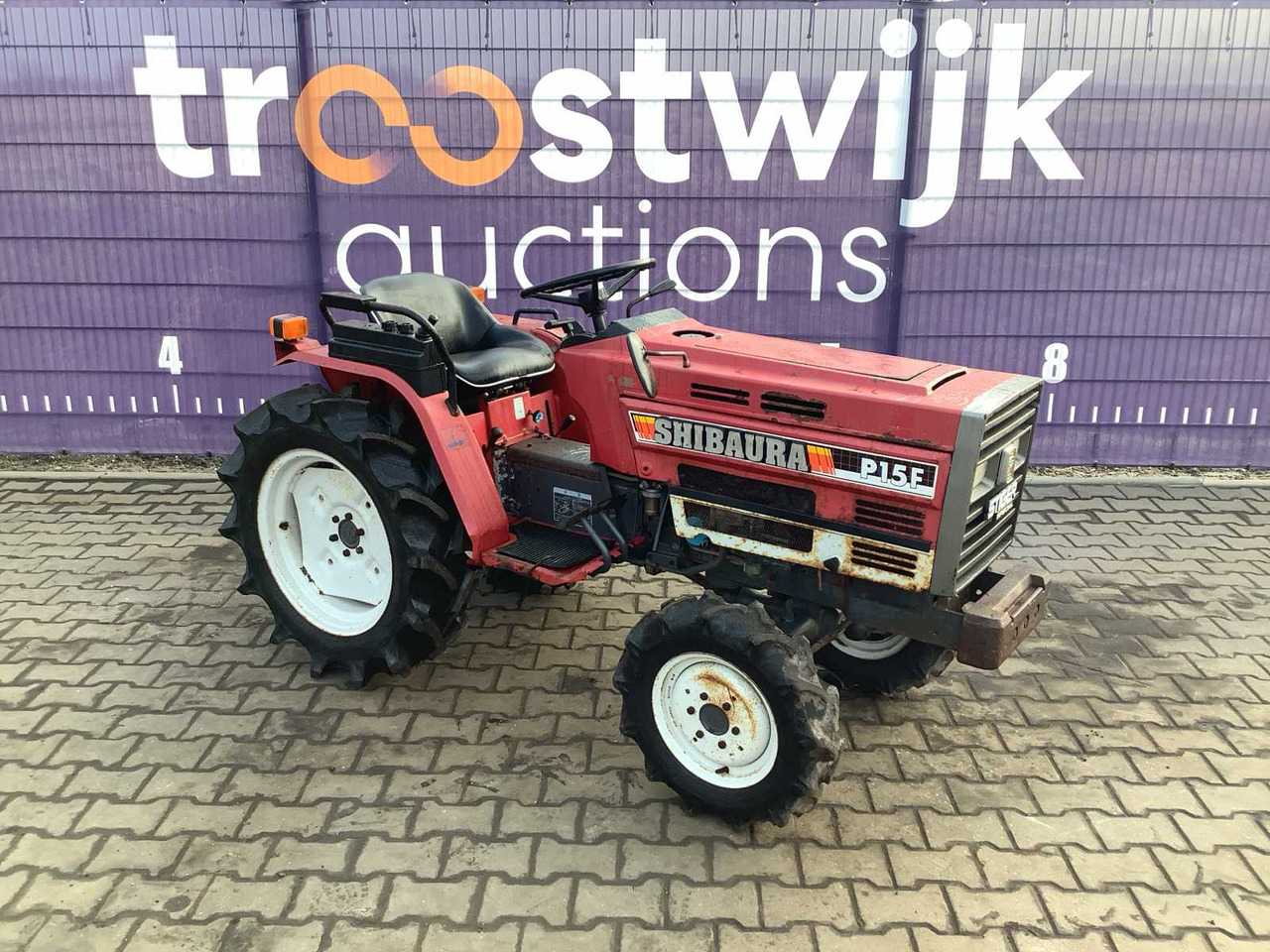 Shibaura P15F - Compact tractor: picture 2 Shibaura P15F - Compact tractor: picture 2