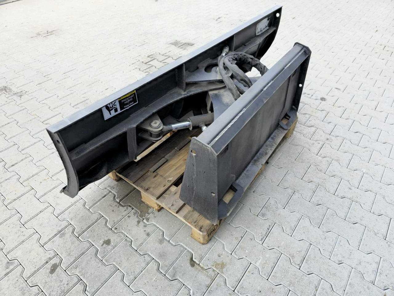 Shovel -sneeuwschuiver - Snow plough: picture 3 Shovel -sneeuwschuiver - Snow plough: picture 3