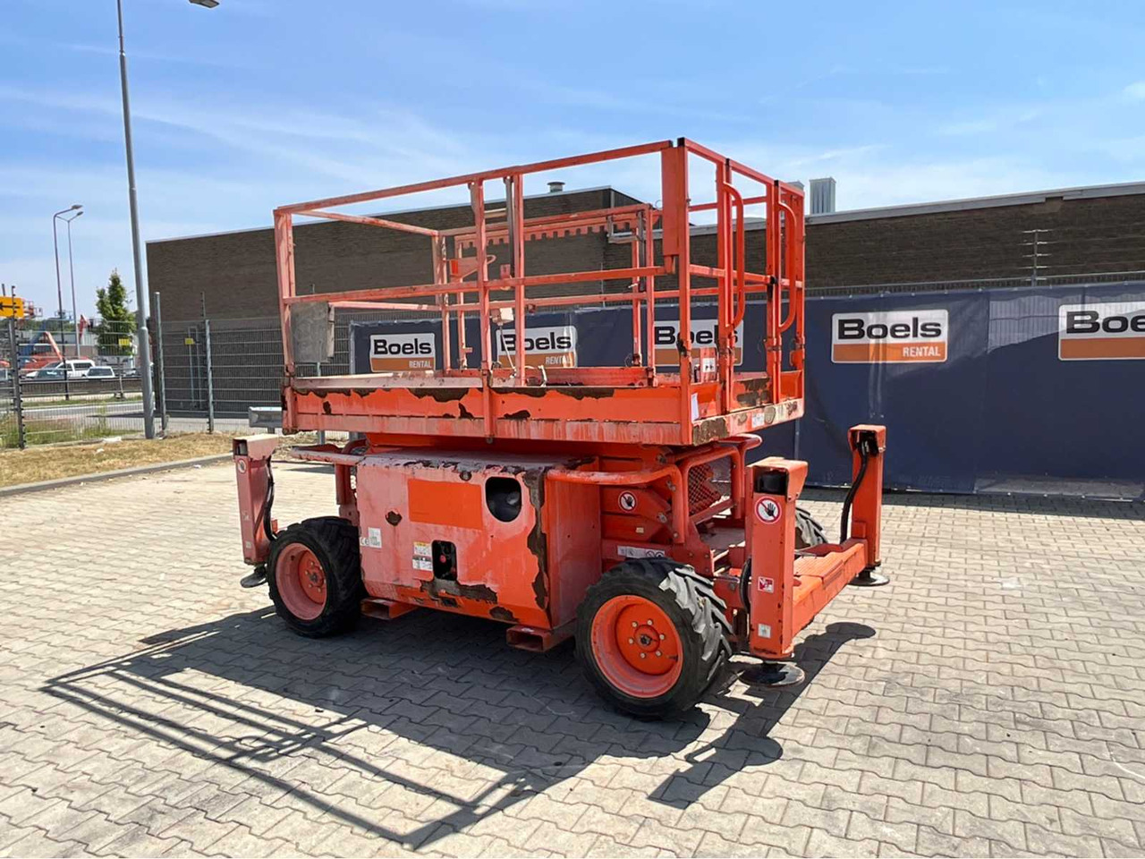 SkyJack SJ 6826RT - Aerial platform: picture 2 SkyJack SJ 6826RT - Aerial platform: picture 2