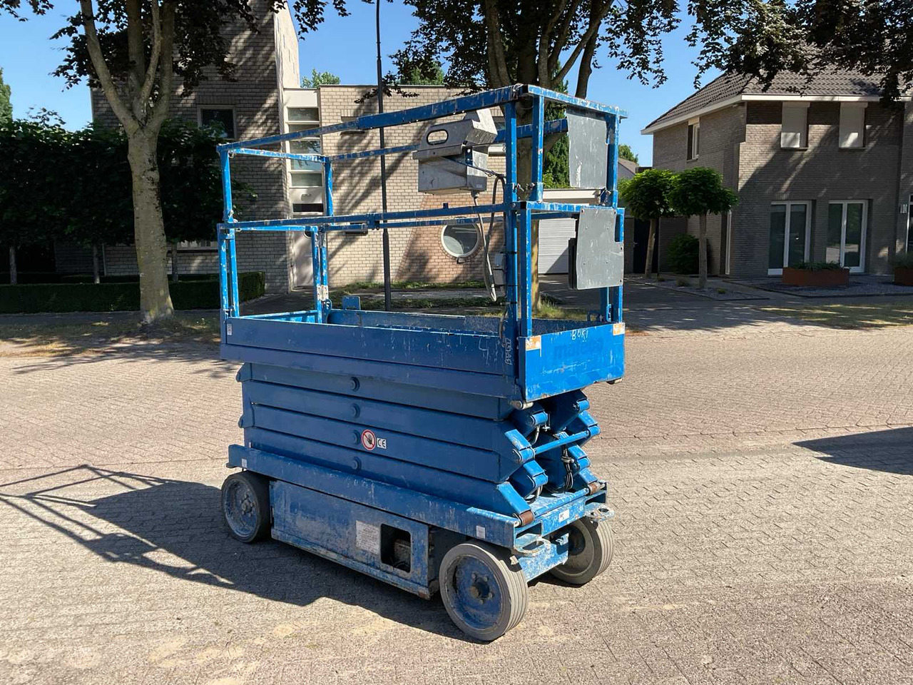 SkyJack SJIII 3226 - Aerial platform: picture 2 SkyJack SJIII 3226 - Aerial platform: picture 2