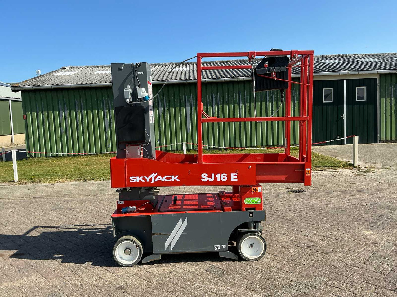 Skyjack SJ16E - Aerial platform: picture 2 Skyjack SJ16E - Aerial platform: picture 2