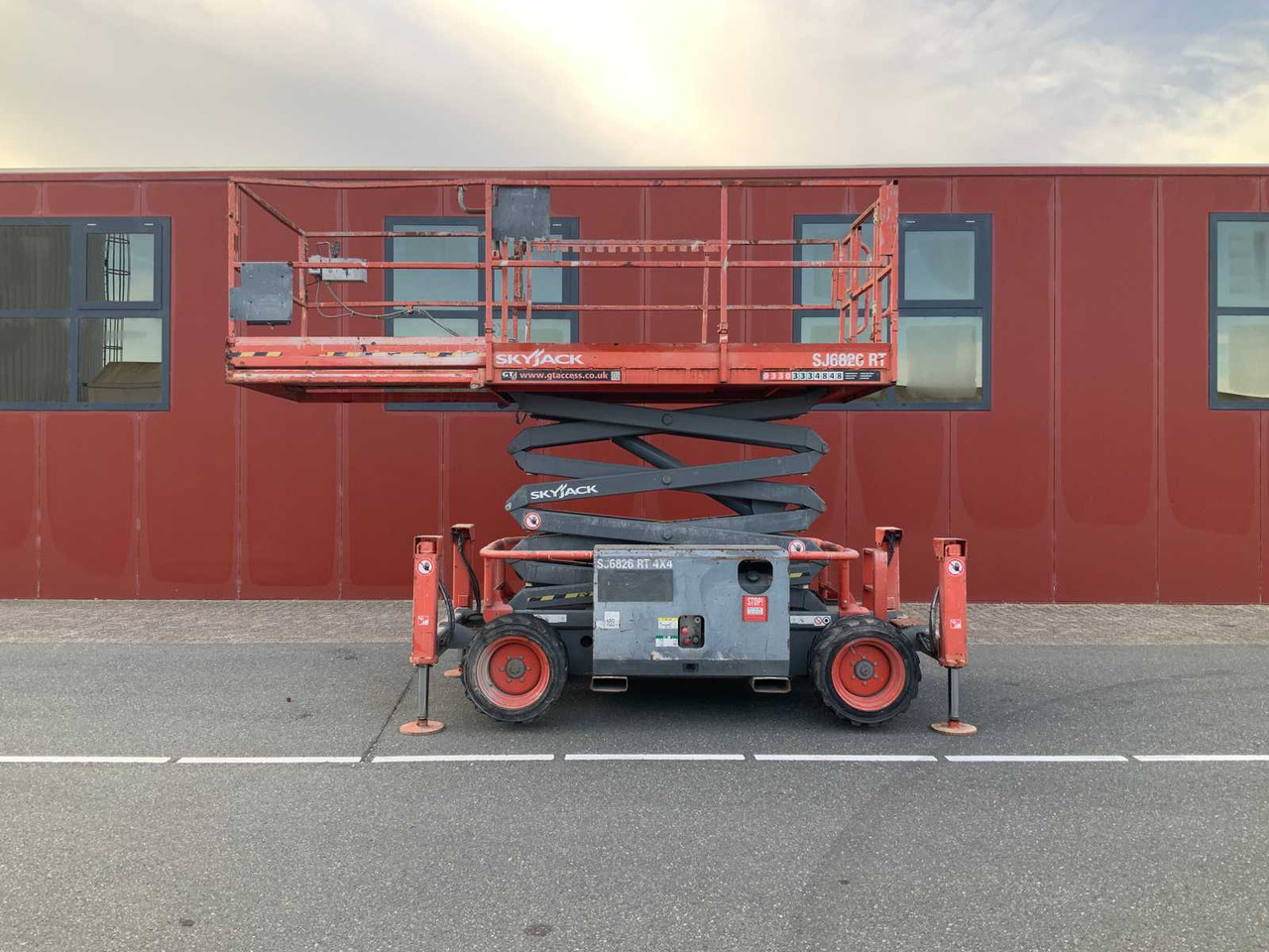 Skyjack SJ6826RT - Aerial platform: picture 1 Skyjack SJ6826RT - Aerial platform: picture 1