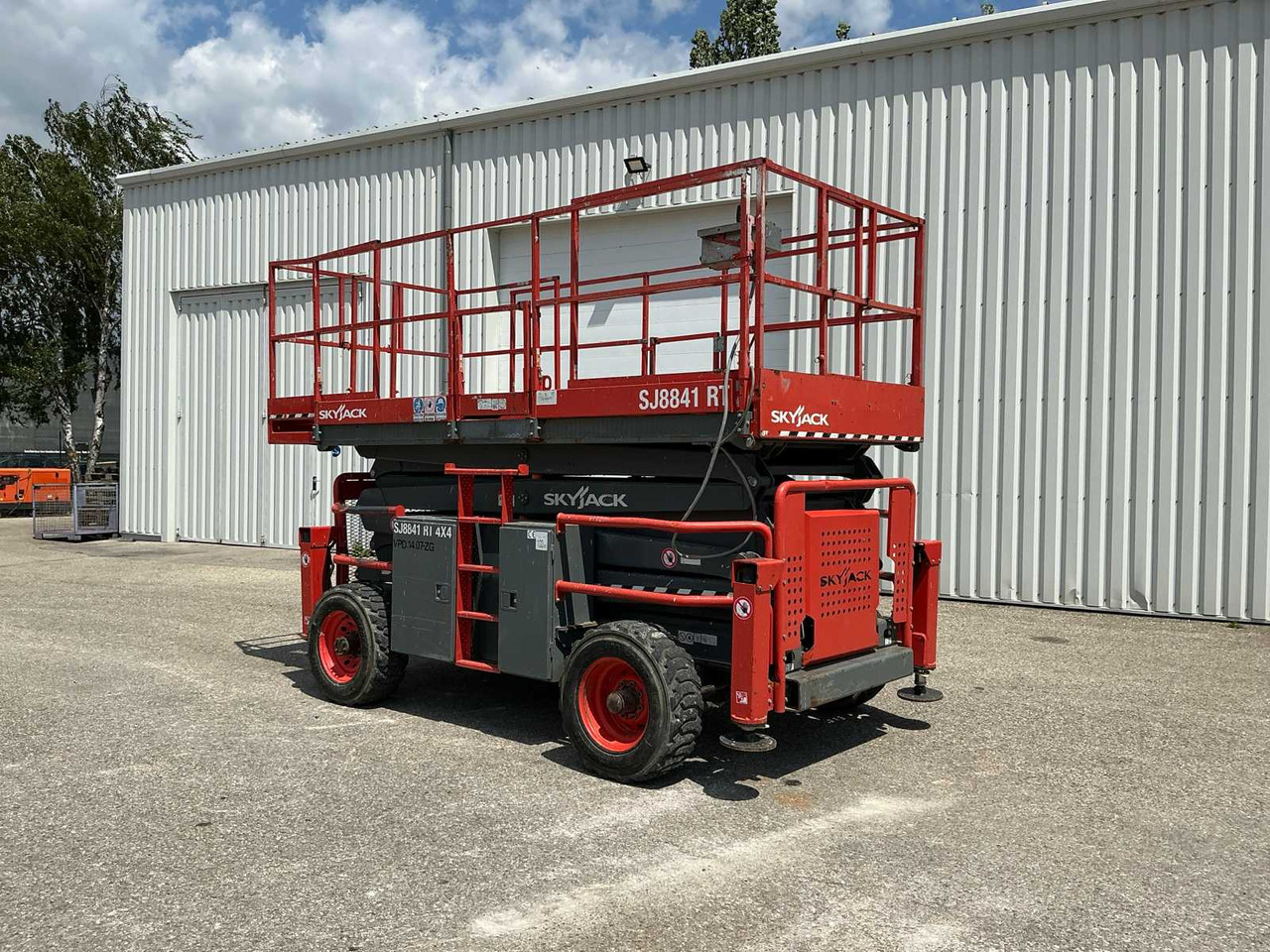 Skyjack SJ8841 RT 4x4 - Aerial platform: picture 1 Skyjack SJ8841 RT 4x4 - Aerial platform: picture 1