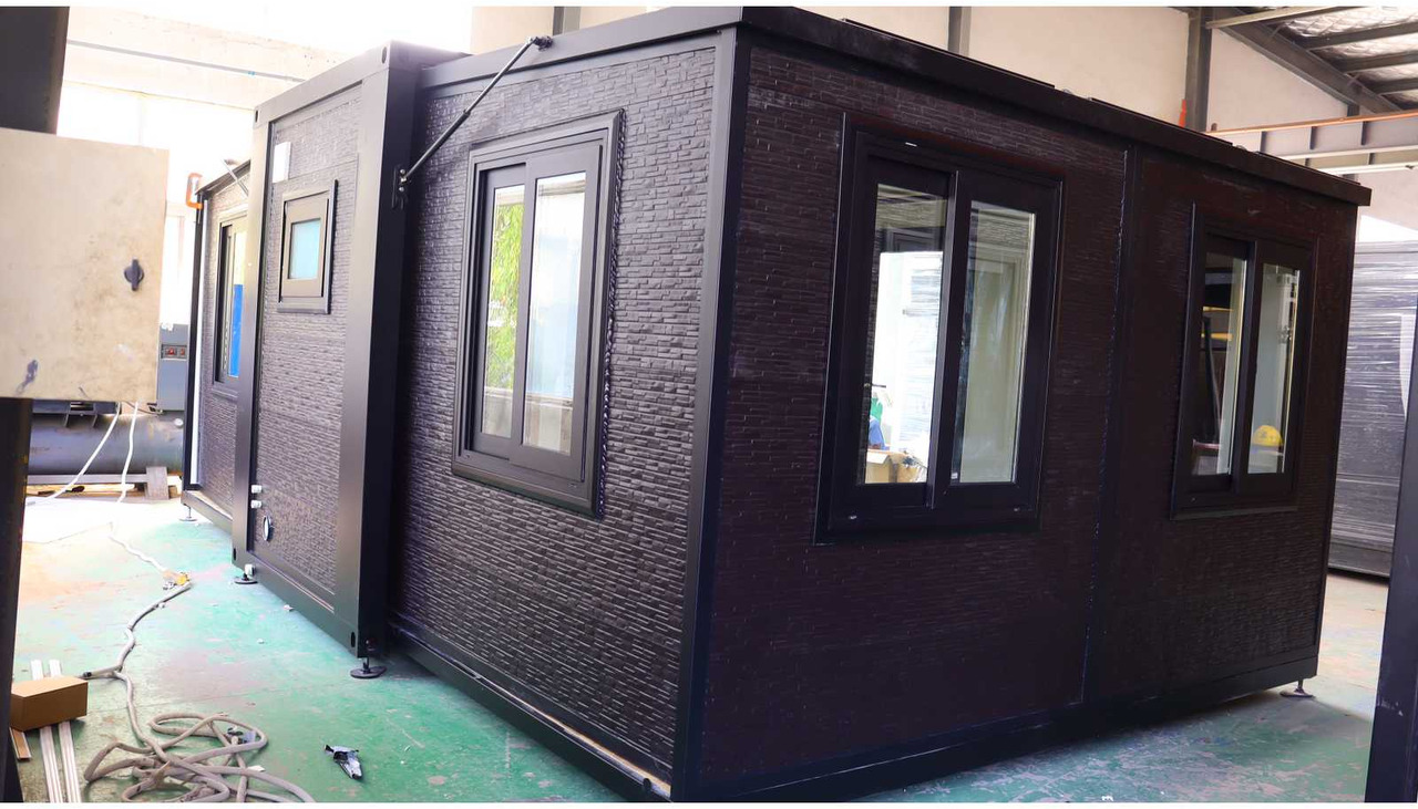 Stahlworks Deluxe (19ft*13ft) - Construction container: picture 3 Stahlworks Deluxe (19ft*13ft) - Construction container: picture 3