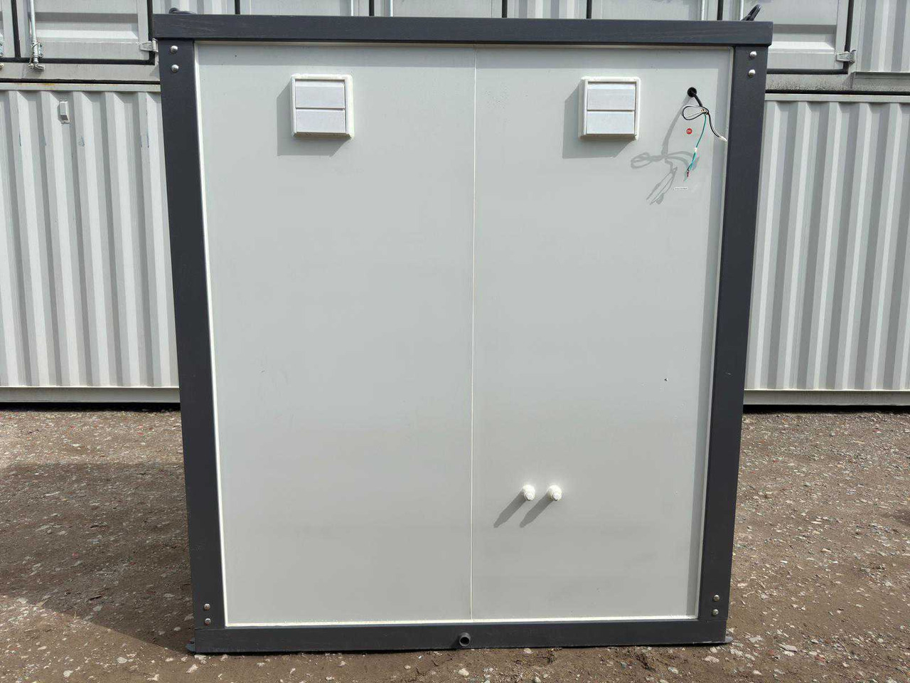 Stahlworks Double - Construction container: picture 5 Stahlworks Double - Construction container: picture 5