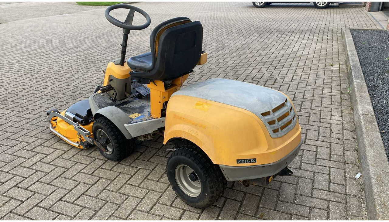 Stiga - Garden mower: picture 3 Stiga - Garden mower: picture 3