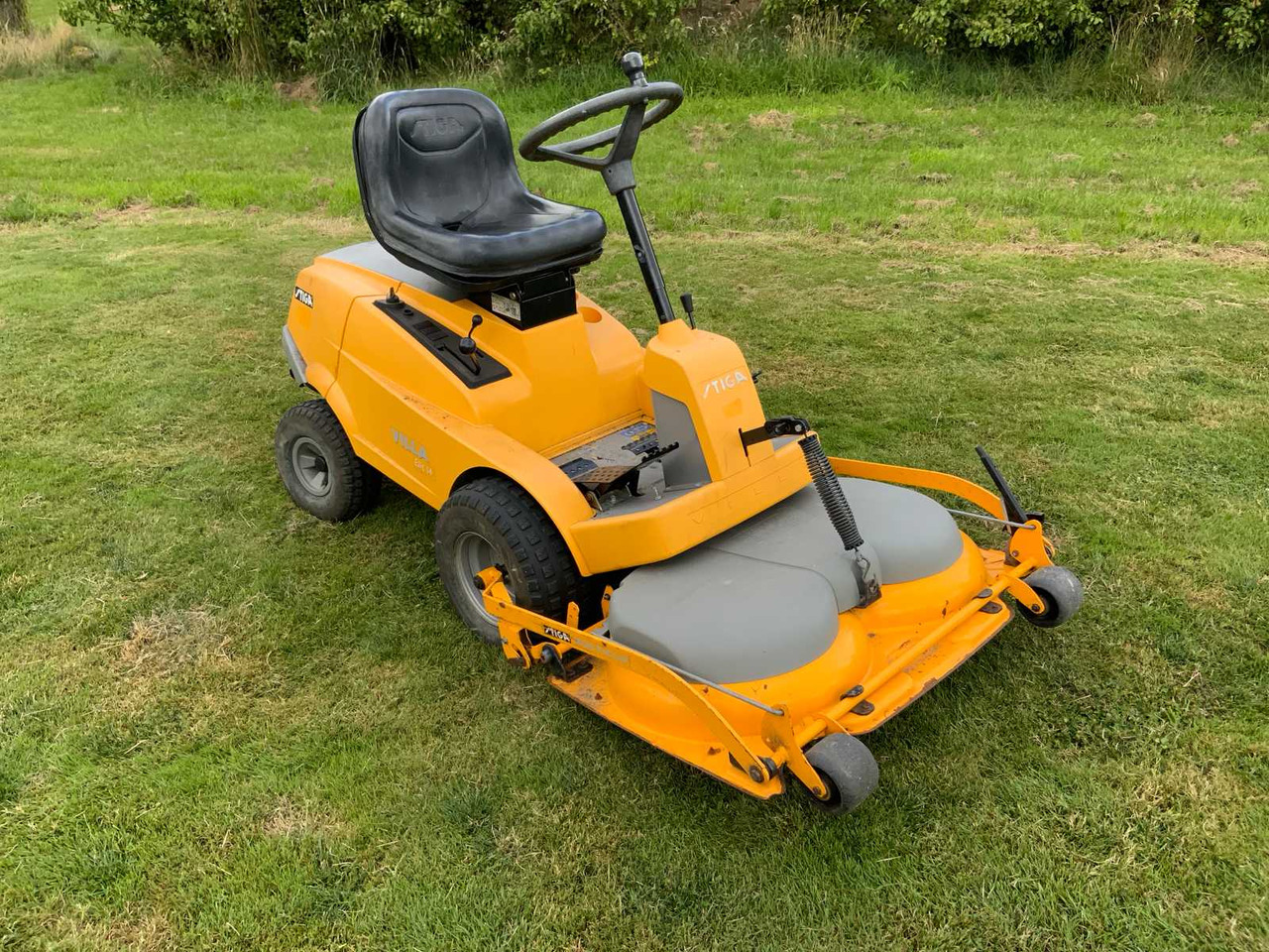 Stiga V001 - Garden mower: picture 3 Stiga V001 - Garden mower: picture 3