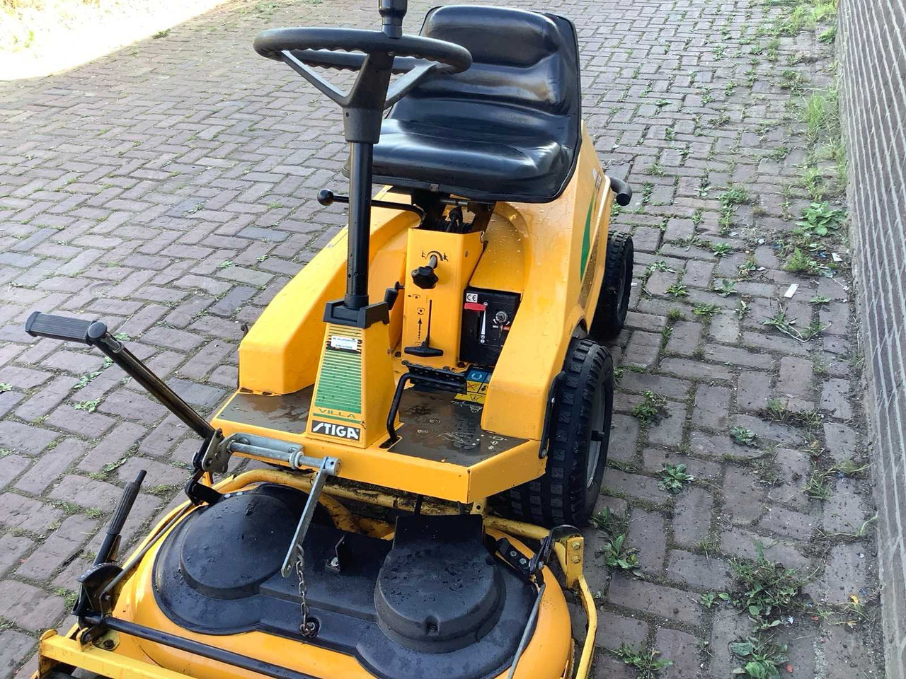 Stiga villa - Garden mower: picture 5 Stiga villa - Garden mower: picture 5