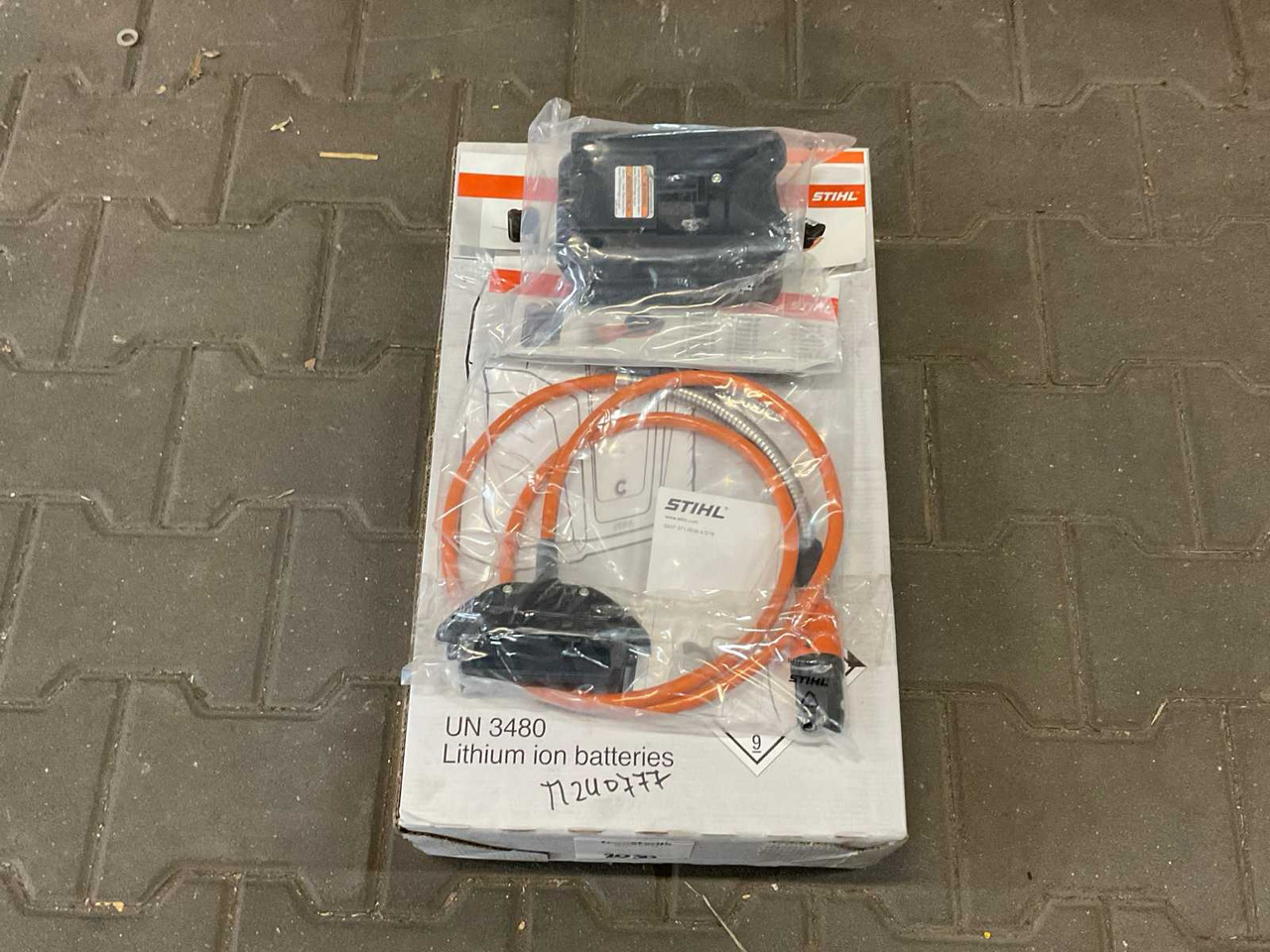 Stihl AR 3000 L - Garden equipment: picture 2 Stihl AR 3000 L - Garden equipment: picture 2