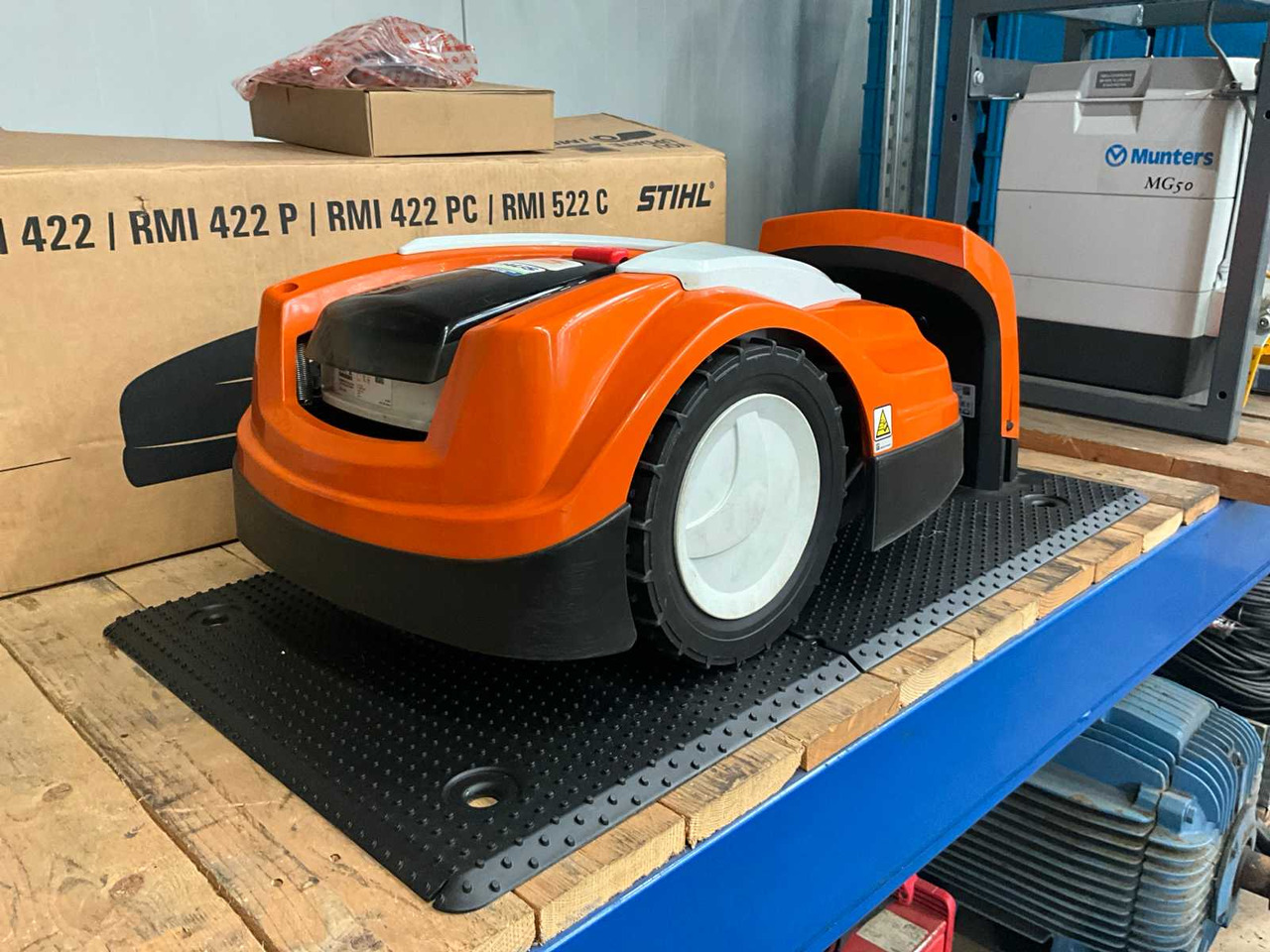 Stihl RMI422.2 - Garden mower: picture 3 Stihl RMI422.2 - Garden mower: picture 3