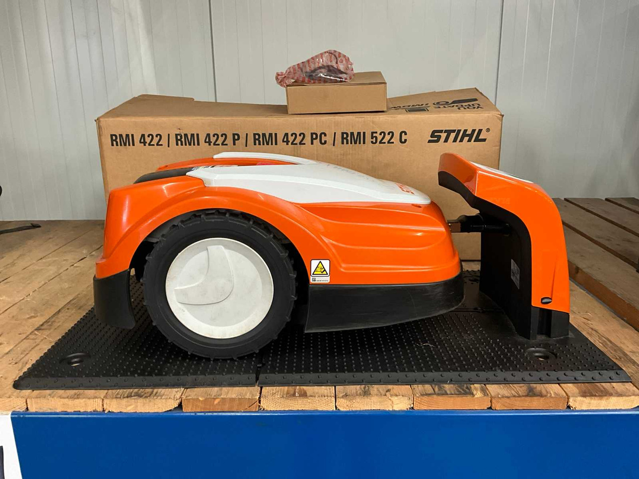 Stihl RMI422.2 - Garden mower: picture 2 Stihl RMI422.2 - Garden mower: picture 2