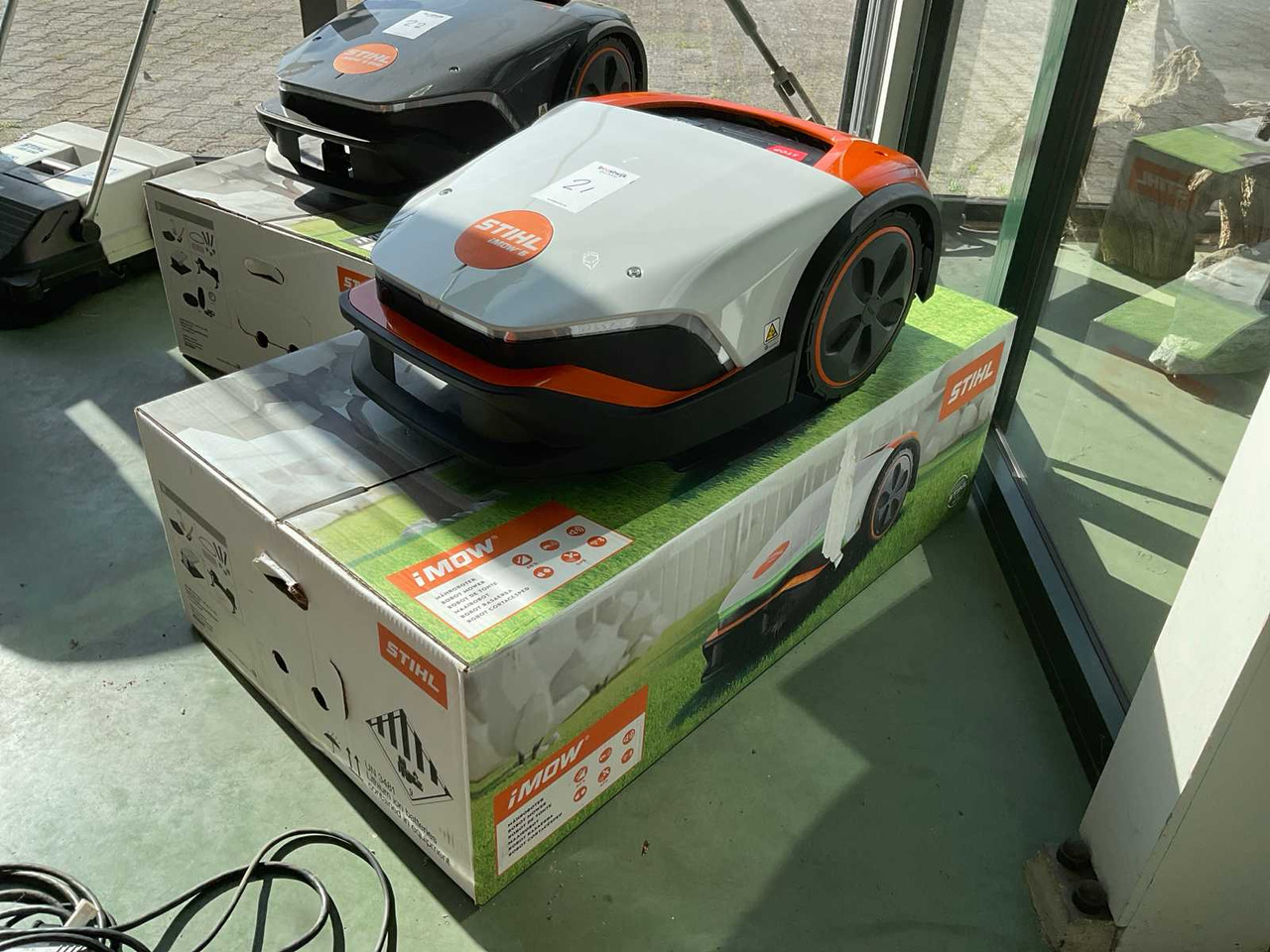 Stihl iMow 6 - Garden mower: picture 1 Stihl iMow 6 - Garden mower: picture 1