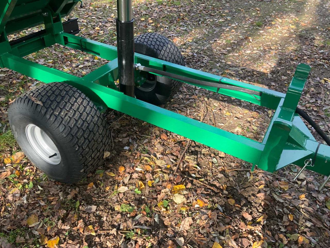 T1500 - Farm tipping trailer/ Dumper: picture 5 T1500 - Farm tipping trailer/ Dumper: picture 5