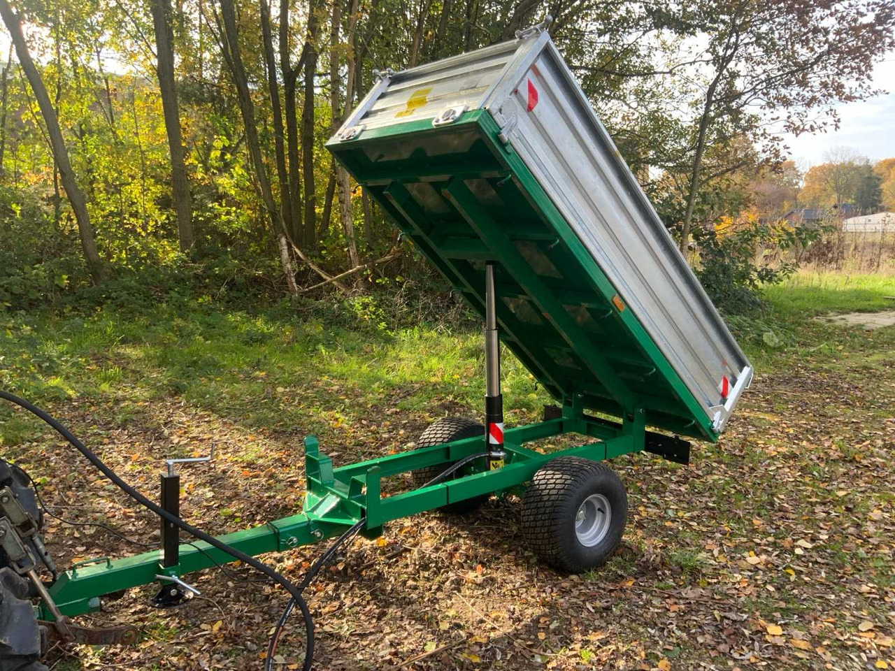 T1500 - Farm tipping trailer/ Dumper: picture 2 T1500 - Farm tipping trailer/ Dumper: picture 2