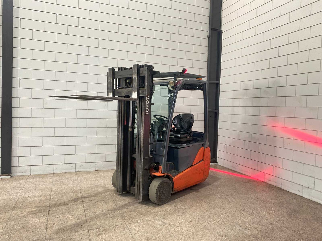 TOYOTA - 2012 - 8 FBEKT 16 - FORKLIFT TRUCK - Forklift: picture 3 TOYOTA - 2012 - 8 FBEKT 16 - FORKLIFT TRUCK - Forklift: picture 3