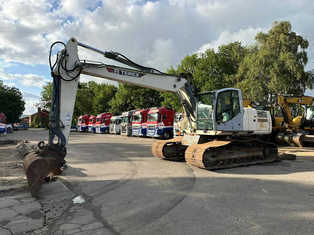 Terex TC240LC - Crawler excavator: picture 1 Terex TC240LC - Crawler excavator: picture 1