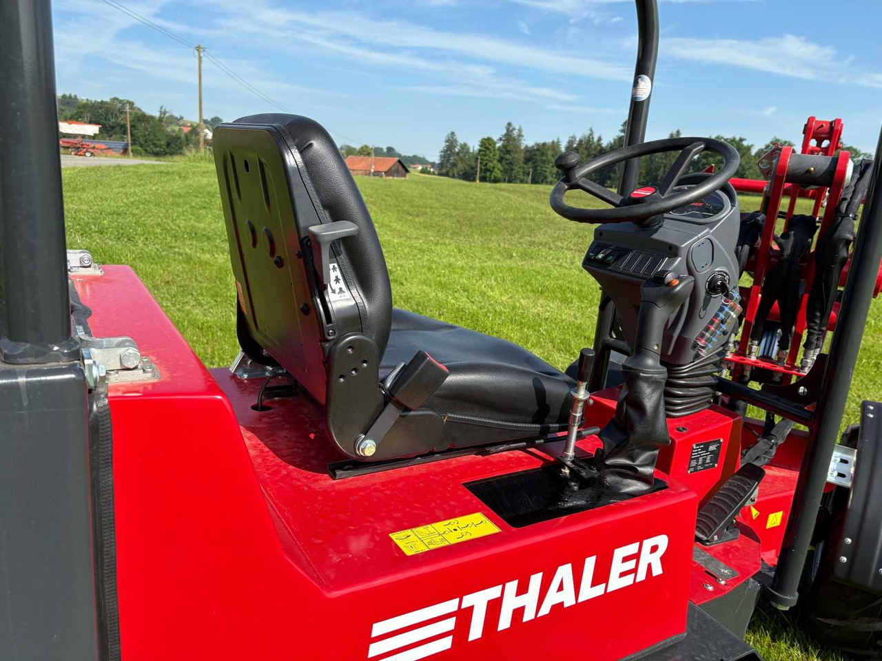 Thaler 2230S - Farm tractor: picture 2 Thaler 2230S - Farm tractor: picture 2