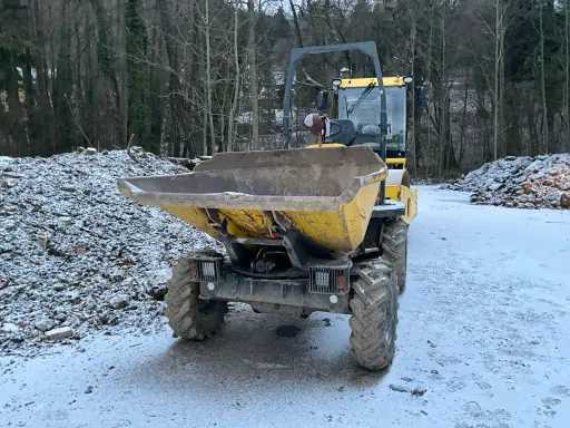 Thwaites - Farm tipping trailer/ Dumper: picture 2 Thwaites - Farm tipping trailer/ Dumper: picture 2