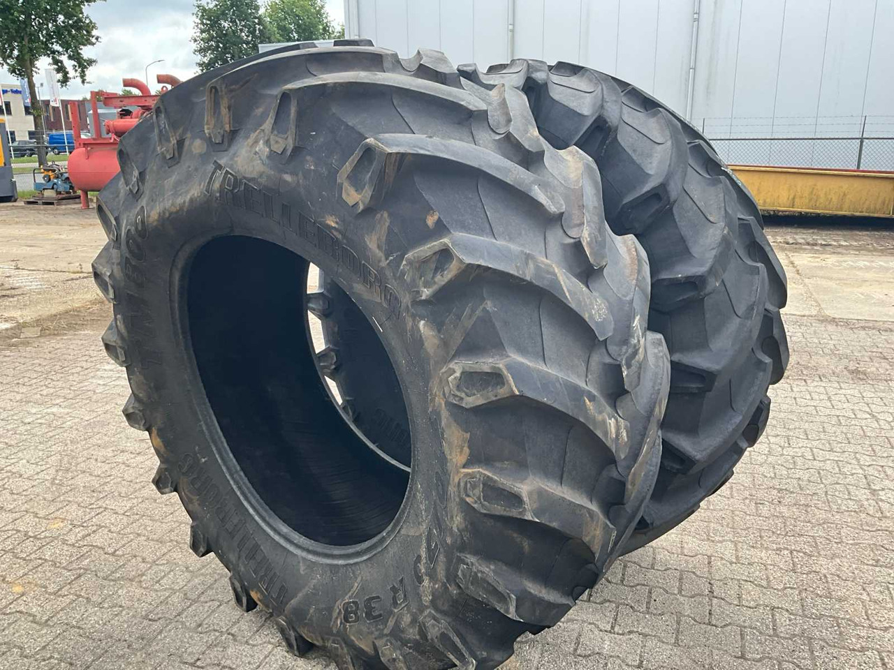 Trelleborg TM800 710/70R38 - Wheels and tires for Farm tractor: picture 5 Trelleborg TM800 710/70R38 - Wheels and tires for Farm tractor: picture 5