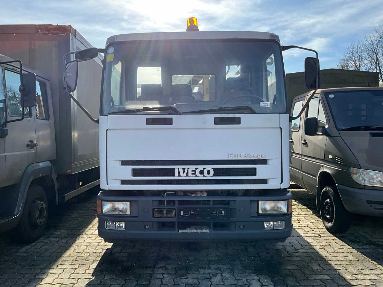 1995 IVECO 120 E 15 TRUCK WITH CRANE AND ACCESSORIES - Truck: picture 2 1995 IVECO 120 E 15 TRUCK WITH CRANE AND ACCESSORIES - Truck: picture 2