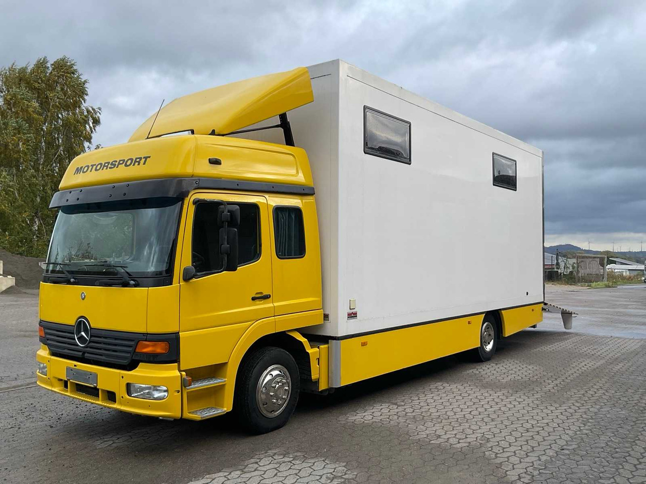 MERCEDES-BENZ - ATEGO 1328 - RACING TRANSPORTER WITH BOX BODY - Truck: picture 1 MERCEDES-BENZ - ATEGO 1328 - RACING TRANSPORTER WITH BOX BODY - Truck: picture 1