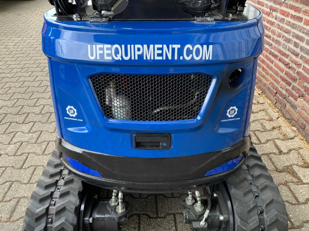 UF Equipment NM-18 - Crawler excavator: picture 4 UF Equipment NM-18 - Crawler excavator: picture 4