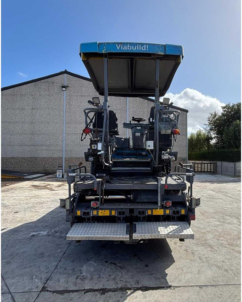 VOGELE SUPER 1303-2 - Asphalt paver: picture 4 VOGELE SUPER 1303-2 - Asphalt paver: picture 4
