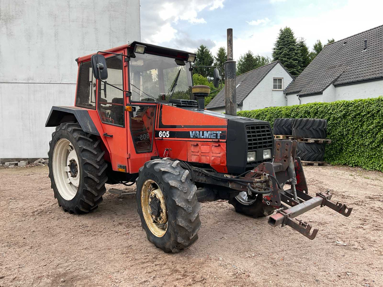 Valmet 605 Turbo LOX - Farm tractor: picture 3 Valmet 605 Turbo LOX - Farm tractor: picture 3