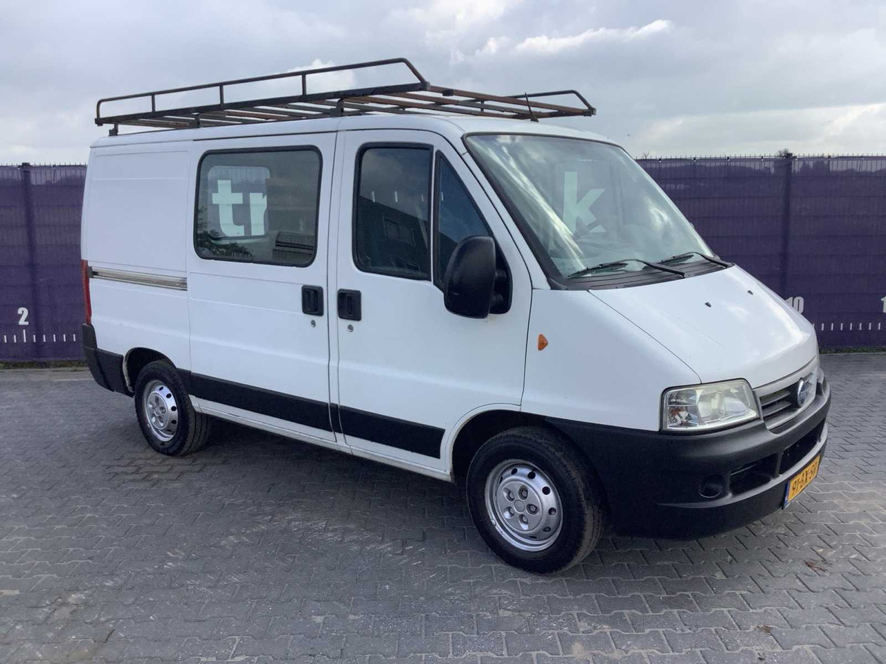 2006 - FIAT - DUCATO - 11 2.3 JTD 285 DC - COMMERCIAL VEHICLE - Van: picture 2 2006 - FIAT - DUCATO - 11 2.3 JTD 285 DC - COMMERCIAL VEHICLE - Van: picture 2