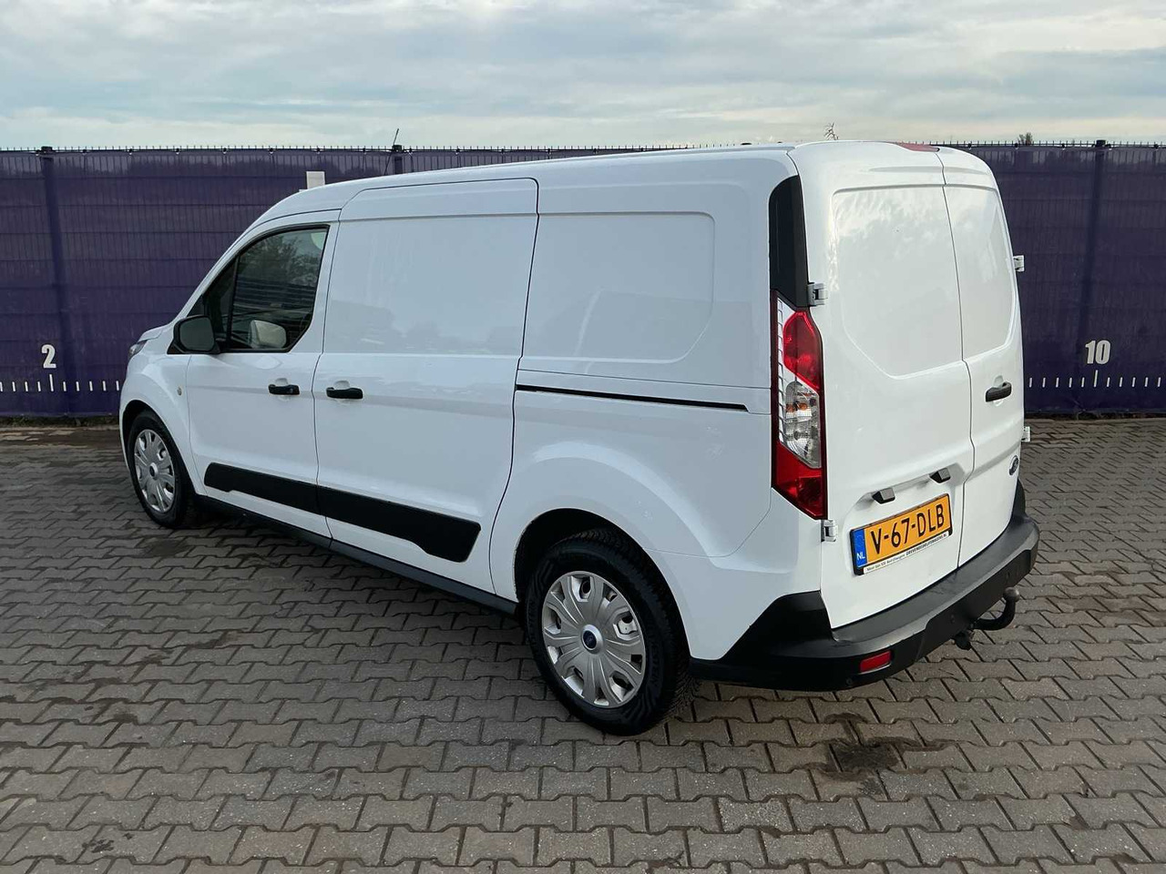 2019 - FORD - TRANSIT CONNECT - 1.5 ECOBLUE L2 TREND - COMMERCIAL VEHICLE - Van: picture 3 2019 - FORD - TRANSIT CONNECT - 1.5 ECOBLUE L2 TREND - COMMERCIAL VEHICLE - Van: picture 3