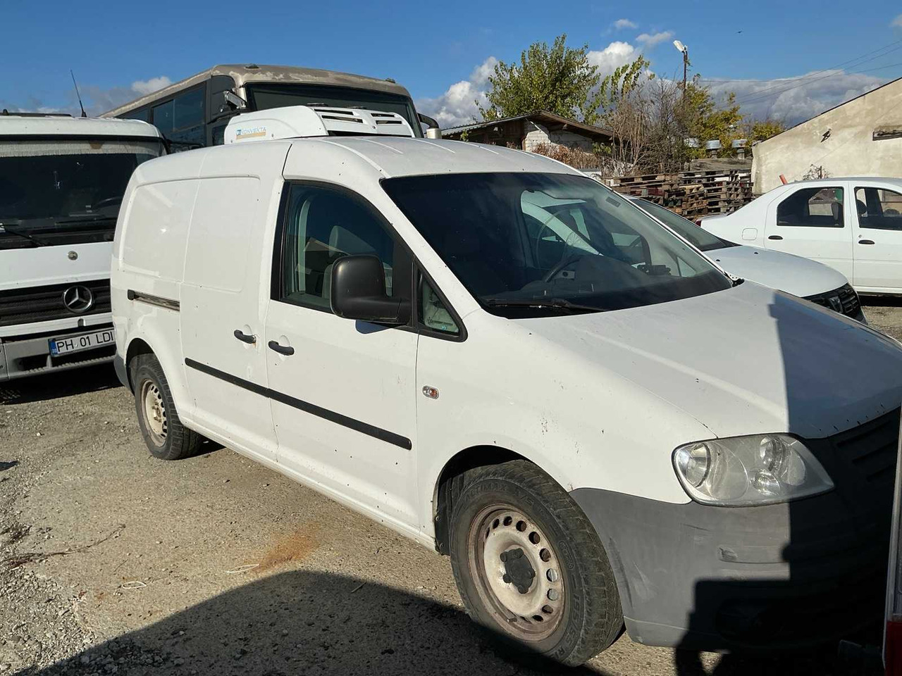 VOLKSWAGEN CADY VAN - Van: picture 3 VOLKSWAGEN CADY VAN - Van: picture 3