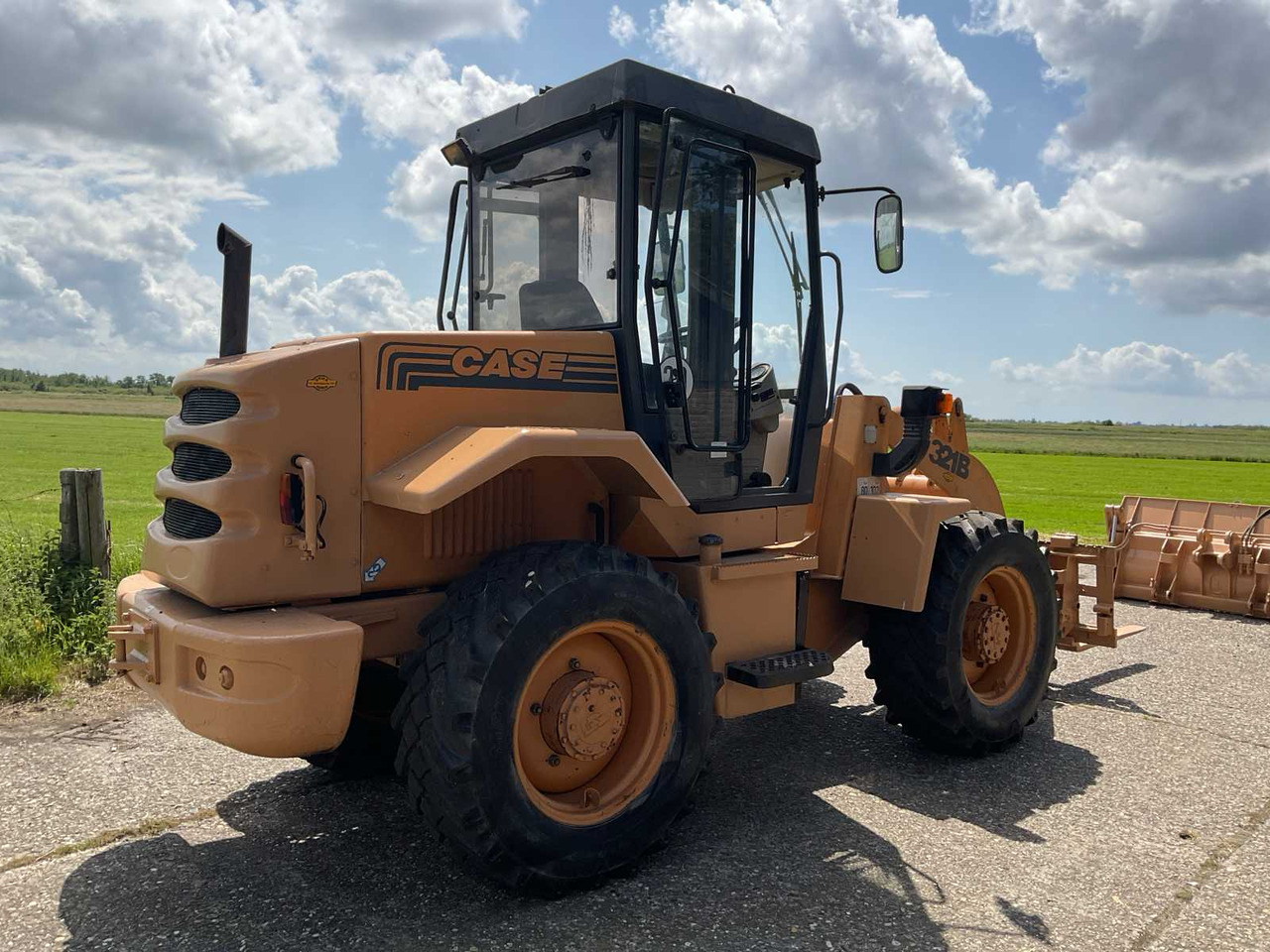 Venieri Case 321B - Wheel loader: picture 3 Venieri Case 321B - Wheel loader: picture 3
