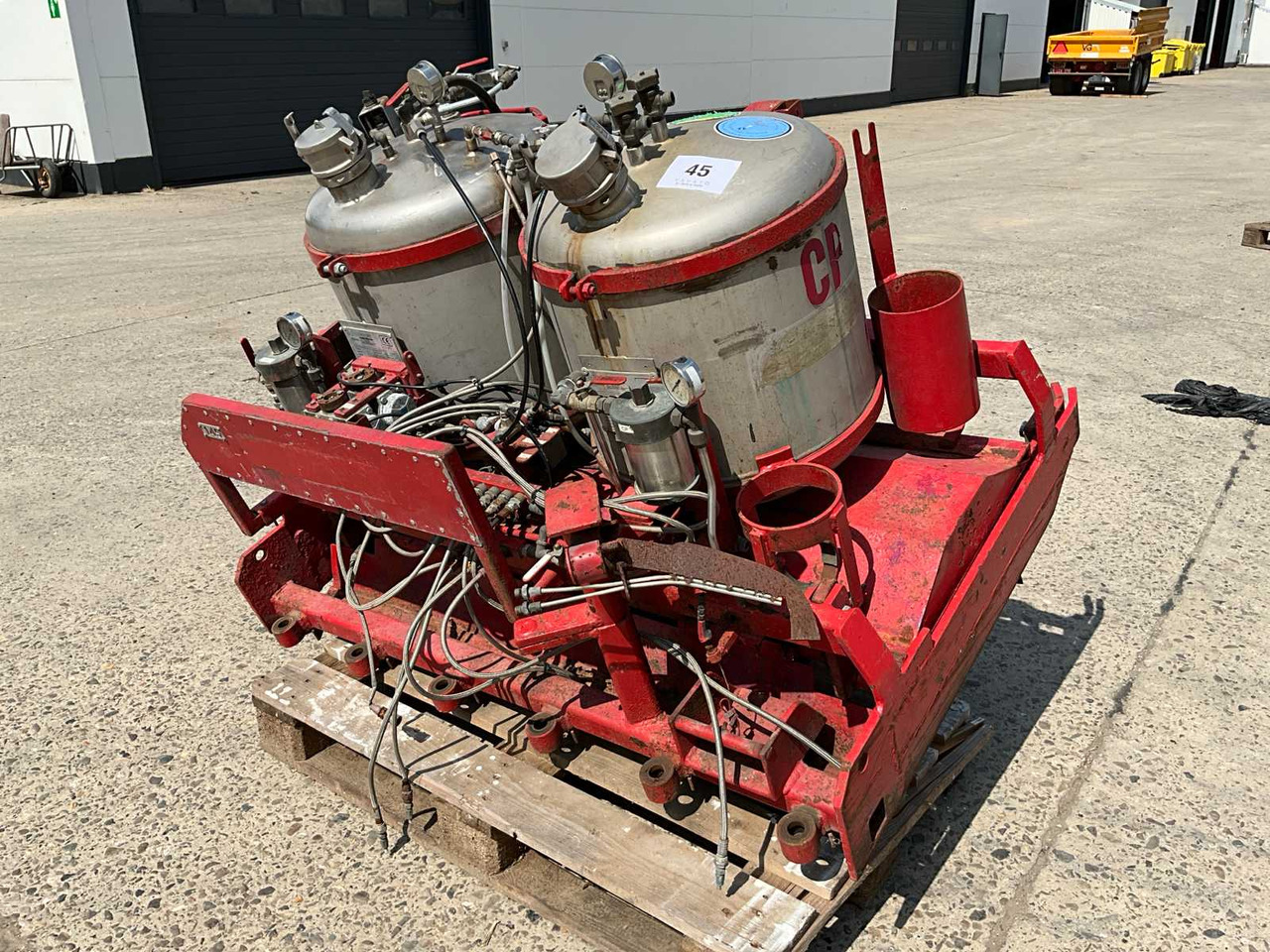 Verschoore - Soil tillage equipment: picture 1 Verschoore - Soil tillage equipment: picture 1