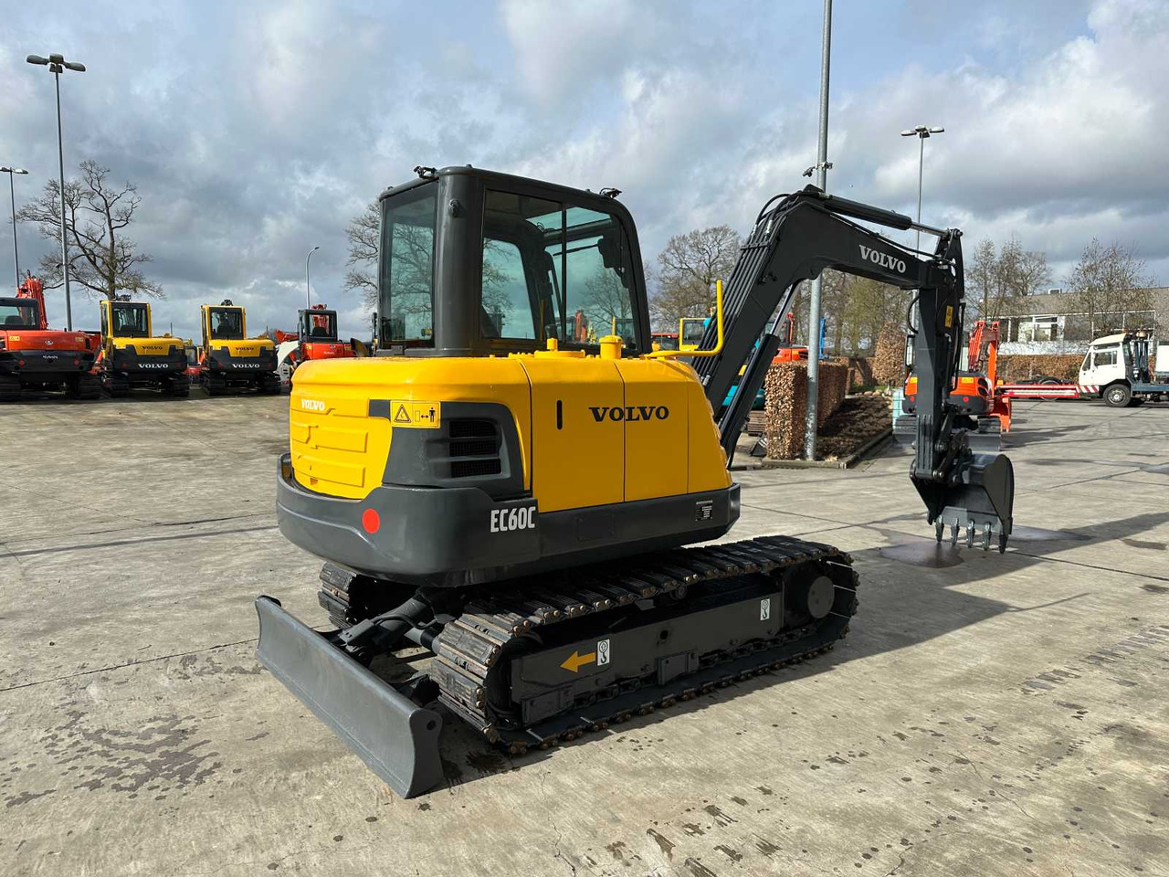 Volvo EC60C - Crawler excavator: picture 4 Volvo EC60C - Crawler excavator: picture 4