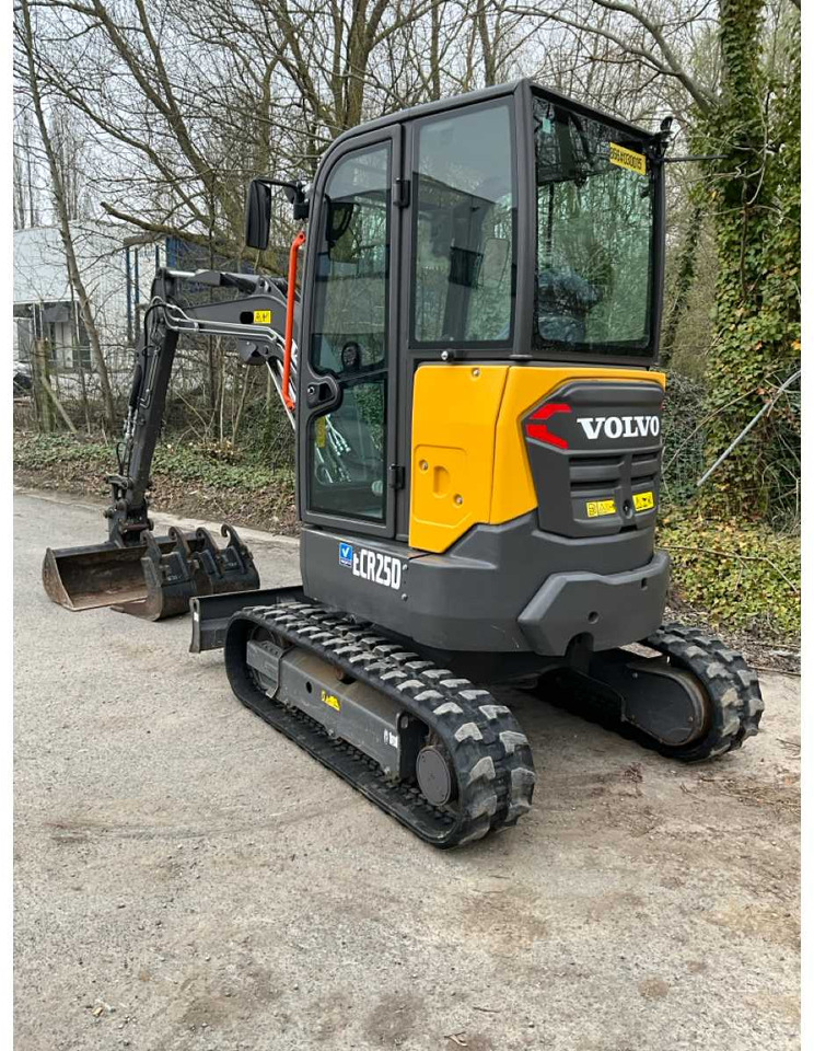 Volvo ECR25D - Mini excavator: picture 4 Volvo ECR25D - Mini excavator: picture 4