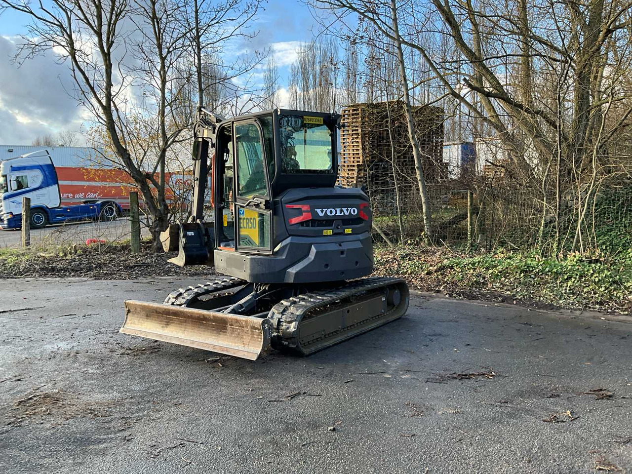 Volvo ECR50 - Mini excavator: picture 2 Volvo ECR50 - Mini excavator: picture 2