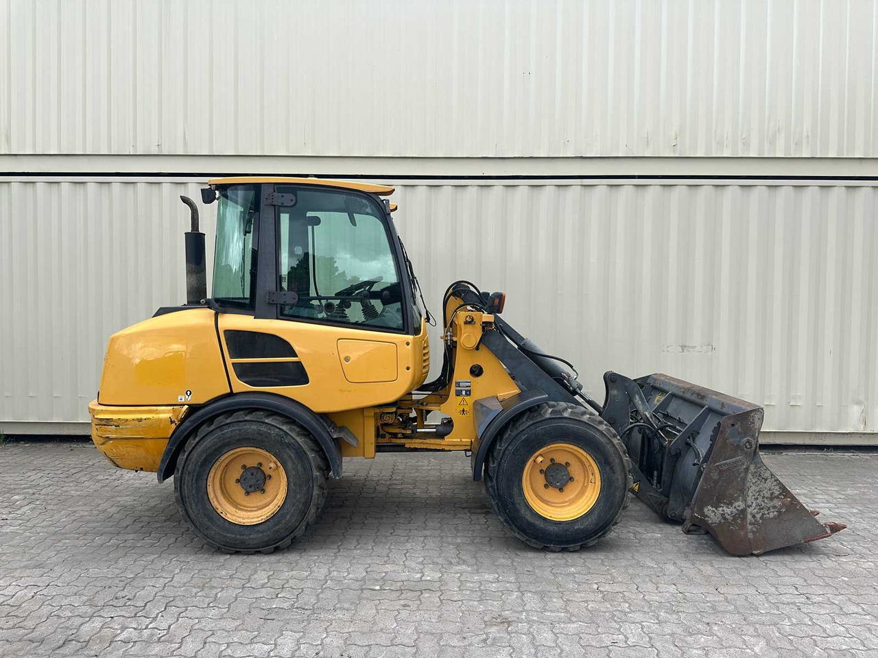 Volvo L25F - Wheel loader: picture 2 Volvo L25F - Wheel loader: picture 2