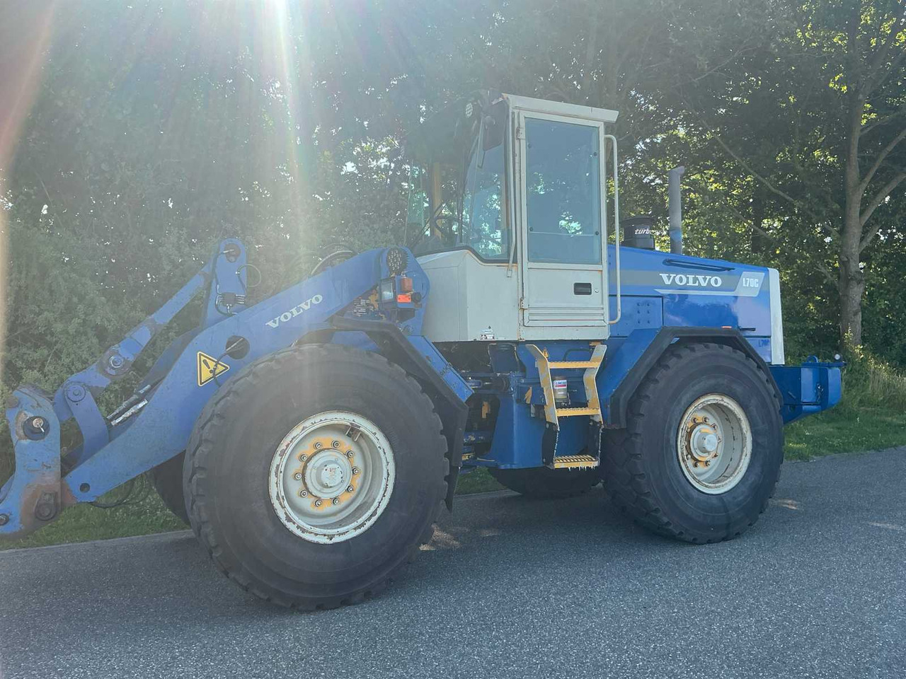 Volvo L70C - Wheel loader: picture 4 Volvo L70C - Wheel loader: picture 4