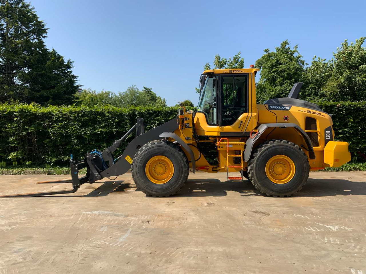 Volvo L70H - Wheel loader: picture 3 Volvo L70H - Wheel loader: picture 3