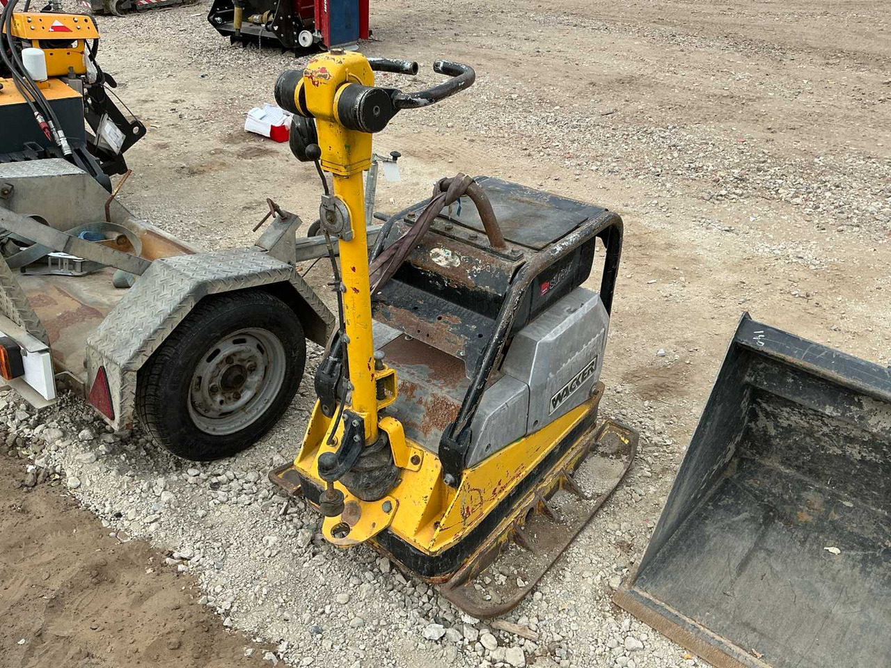 Wacker DPU 6055 - Vibratory plate: picture 2 Wacker DPU 6055 - Vibratory plate: picture 2